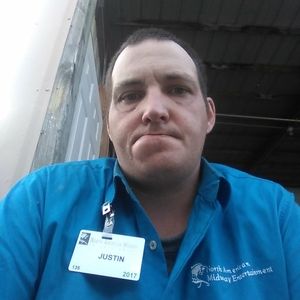 Meet your Posher, Justin